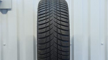 2017/18 winter tyre test - Bridgestone Blizzak LM001