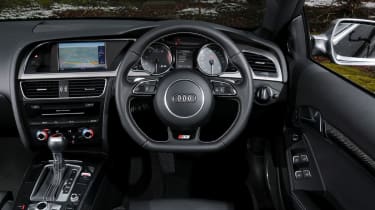 Audi S5 Cabriolet interior