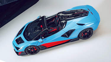 Lamborghini Fenomeno Roadster - above