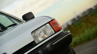 Ford Fiesta Mk2 - headlight