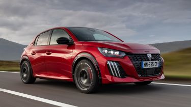 Peugeot 208 GTi - front