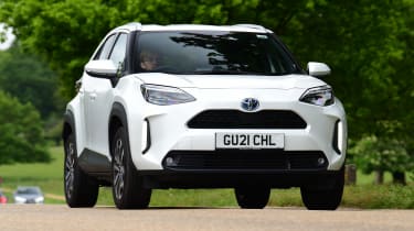 Toyota Yaris Cross First report - front tracking