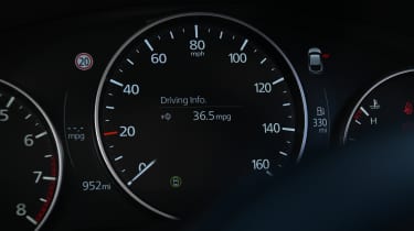 Mazda CX-30 - dashboard dials