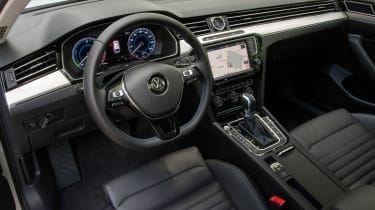 Volkswagen Passat GTE Estate - interior