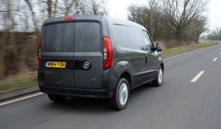 Fiat Doblo Cargo van 2015 - rear tracking