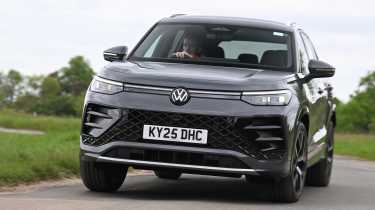 Volkswagen Tayron - front action