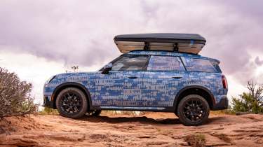 MINI Countryman Edition testing 12