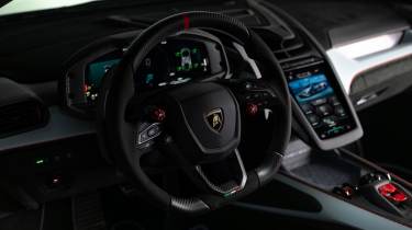 Lamborghini Revuelto SV - cabin