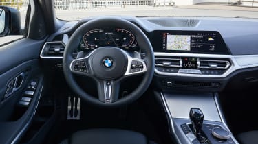 BMW M340i xDrive - dash
