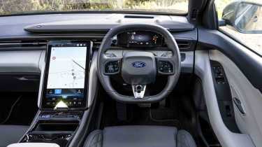 Ford Capri - dashboard