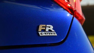 SEAT Leon e-Hybrid - FR badge
