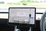 Tesla Model 3 - screen