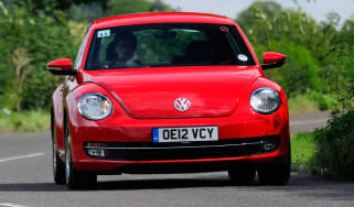 Volkswagen Beetle 2.0 TDI front