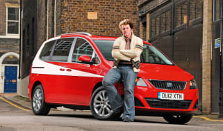 SEAT Alhambra header