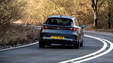 Cupra Leon ST VZ2 - rear cornering