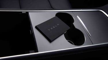 Tesla Model Y - key access card