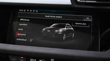 Audi S3 - drive mode screen