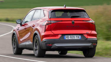 Renault Symbioz - rear cornering