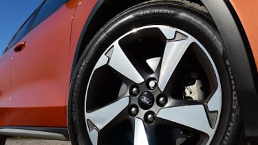 Ford Focus Active - wheel