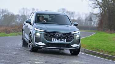 Audi Q3 - front cornering