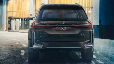 BMW X7 Concept - full rear dusk
