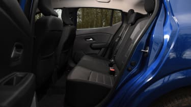 Dacia Sandero 1.0 TCe Expression rear seats