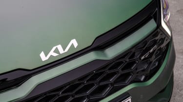 Kia Sportage - front badge
