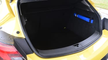 Vauxhall Astra GTC 1.6T SRi boot