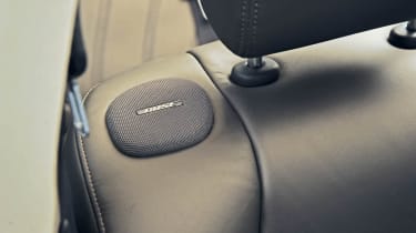 Infiniti M30d seat speaker