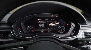 Audi A4 Avant - dials