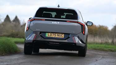Kia EV4 - rear cornering 
