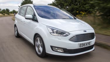 Ford Grand C-MAX 2016 - front tracking