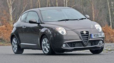 Alfa MiTo JTDm Sprint front cornering