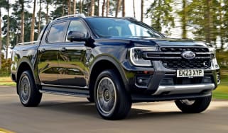 Ford Ranger - front tracking