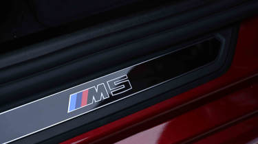 BMW M5 - sill trim