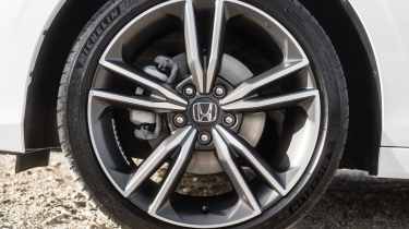 Honda Civic facelift - wheel
