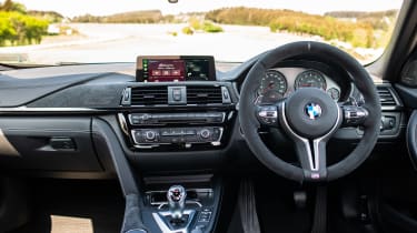 BMW M3 CS - steering wheel