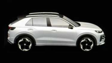 New Volkswagen T-Roc leaked - side profile