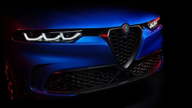 Alfa Romeo Tonale - front light