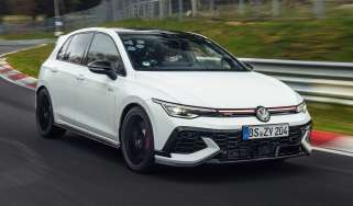 Volkswagen Golf GTI Edition 50 - front action