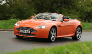 Aston Martin V8 Vantage
