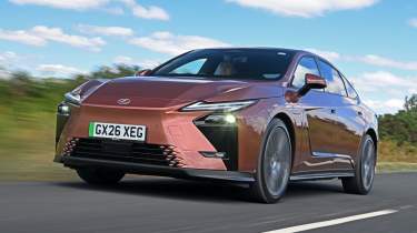 Lexus ES UK - front