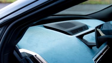 BMW iX - interior detail
