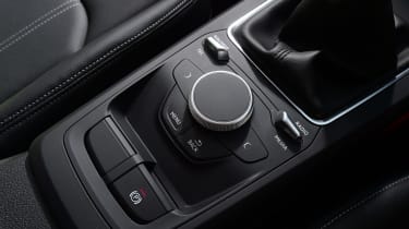 Audi Q2 - intruments