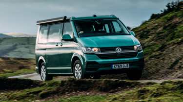 Volkswagen California - front action