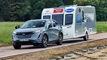 Nissan Ariya - towing, passenger side tracking