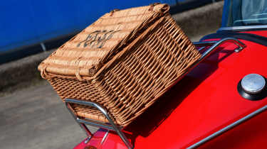 Messerschmitt KR200 - basket