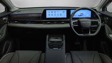 OMODA 5 upgrade - interior