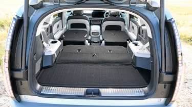 Hyundai Ioniq 9 - seats folded down