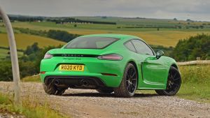 Porsche%20Cayman%20GTS-6.jpg